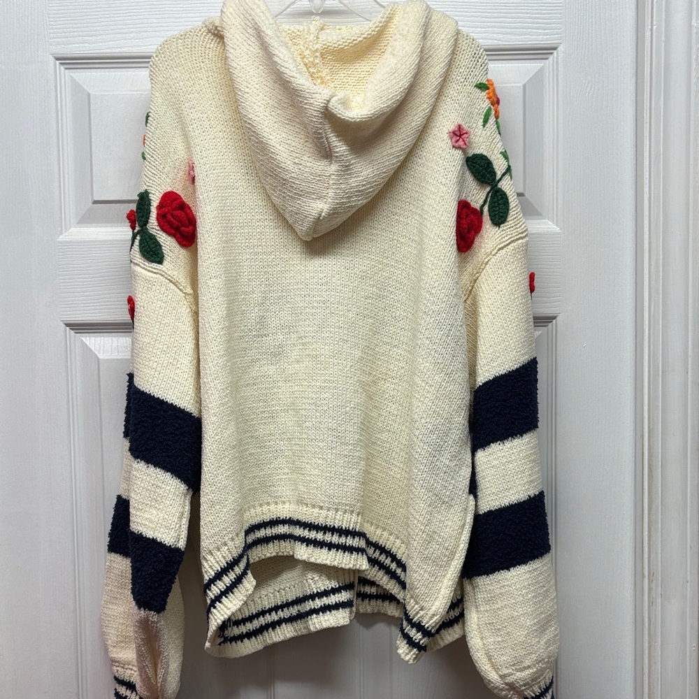 POL Cream and Navy Striped Zip Hoodie with Crocheted Floral details Large New - Picture 6 of 6